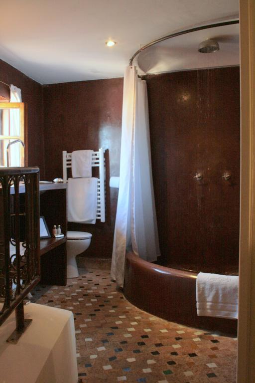 Riad Laaroussa Fez Kültér fotó